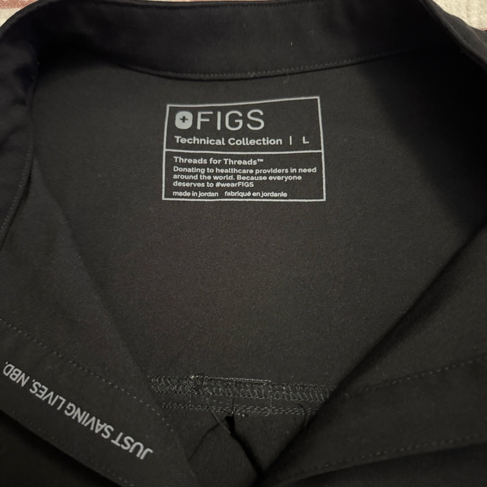 Figs Technical Collection Black Top Rafaela oversized